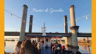 Pontes do Guaíba - Passeio de barco em Porto Alegre com música ao vivo 